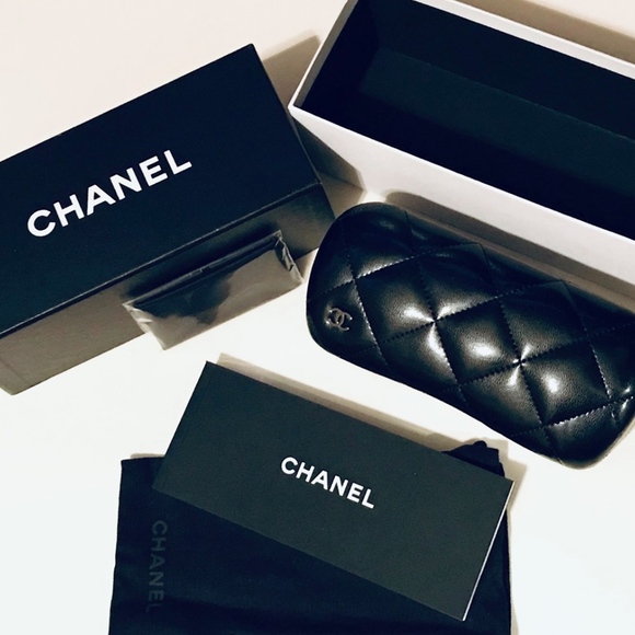 CHANEL CatEye Velvet Violet Stripe Sunglasses NWOT